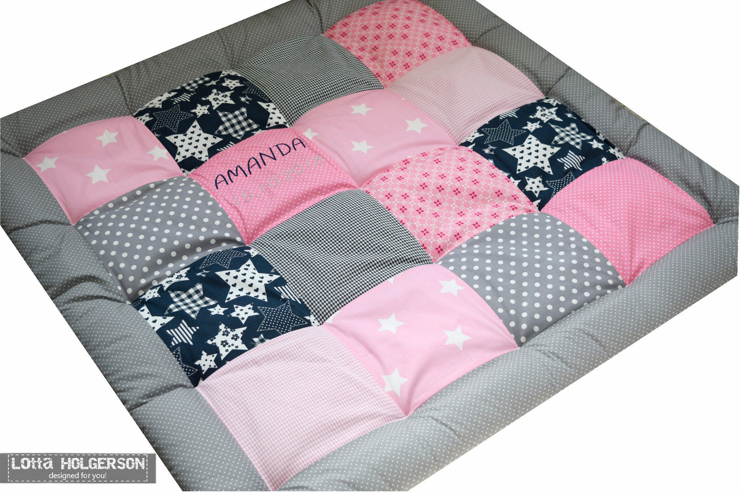 Krabbeldecke - Patchwork - DECKE - Babydecke - Rosa/Dunkelblau/Grau/Weiß - 3-4cm dick - mit Namen / Datum / Uhrzeit / Größe / Gewicht