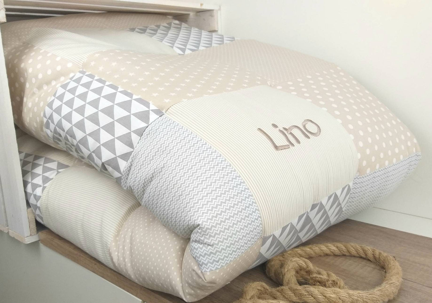 3-4cm dicke Krabbeldecke - Patchwork - DECKE - Babydecke - beige/weiß - mit Namen *100×100cm *120x120cm *140×140cm