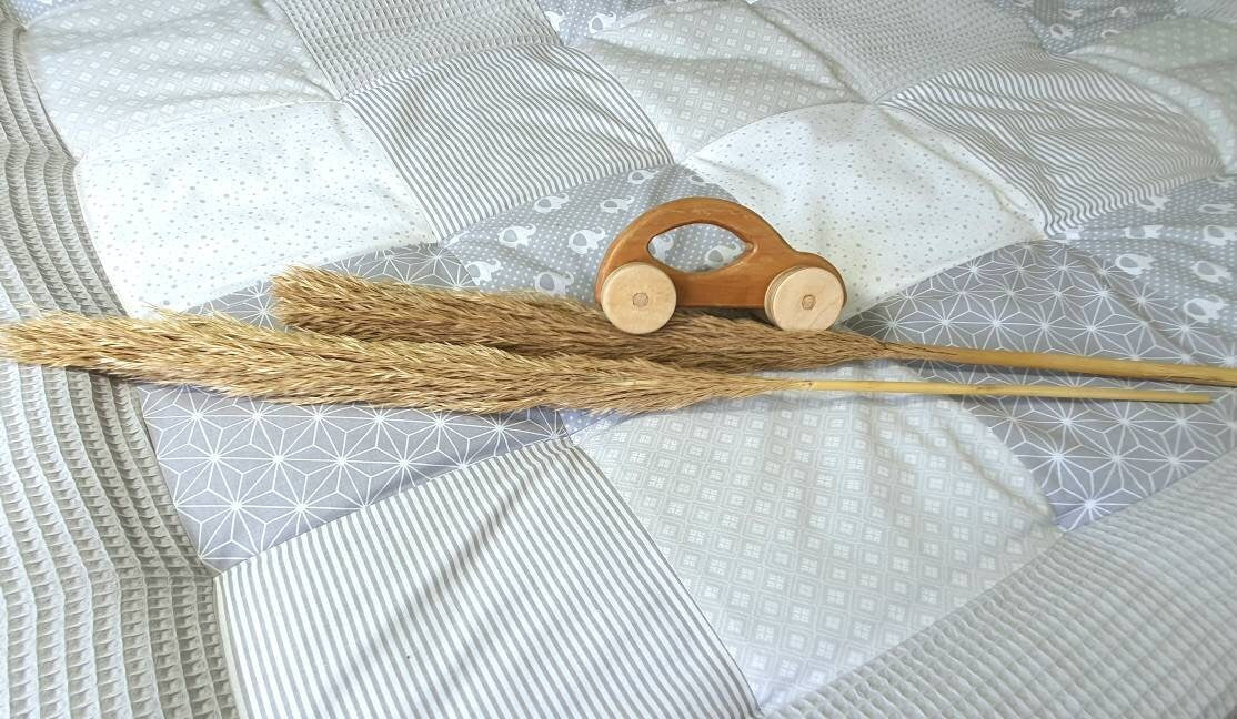 Krabbeldecke - Waffelstoff Patchwork - Decke - Babydecke - Spielteppich- 3-4cm dick - mit Namensstickerei - ELEFANT hellgrau / weiß