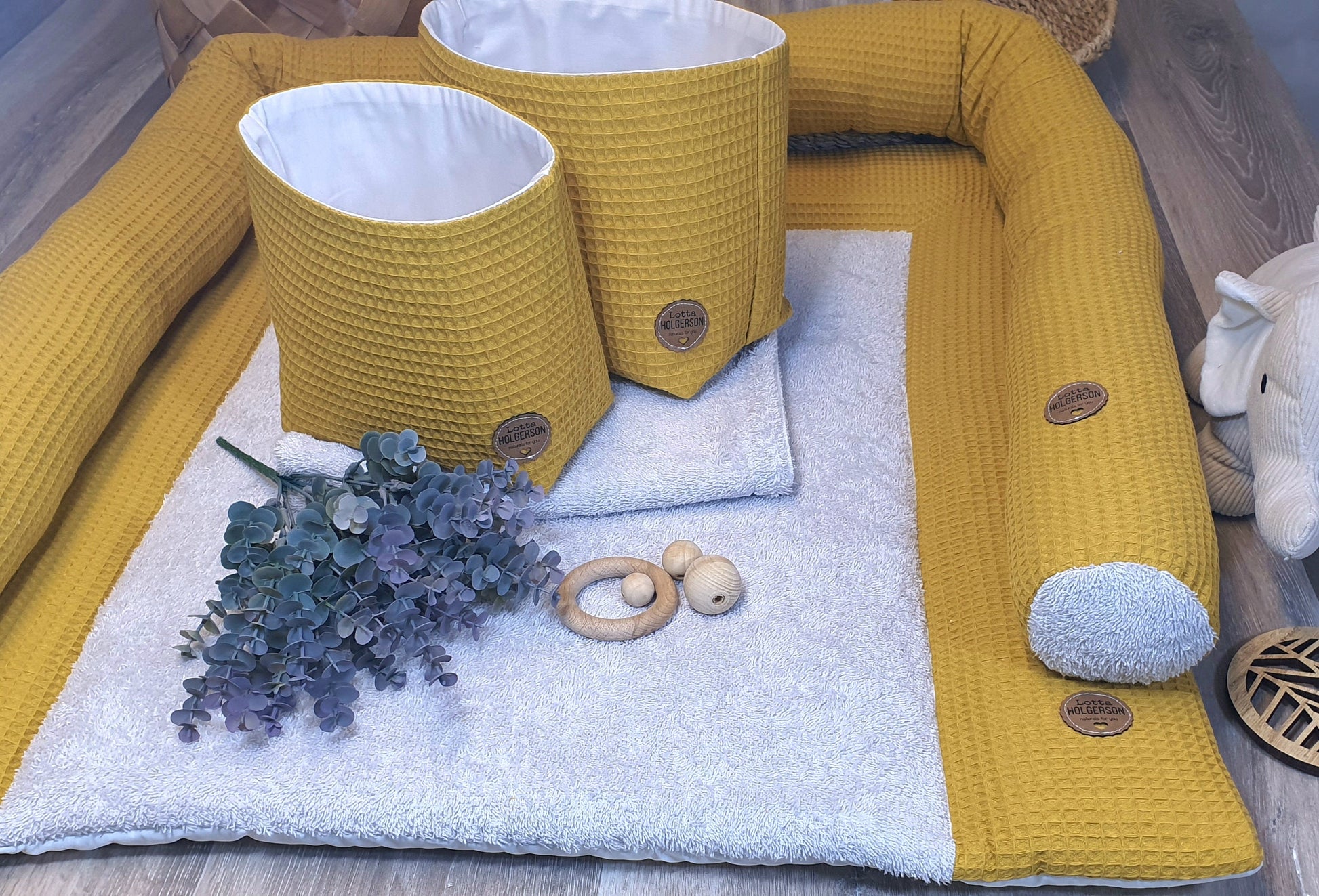 Set WICKELAUFLAGE inkl. Wickeltischrolle, wasserdichter Wickelunterlage, 2er Set Utensilos - Waffelpique Senf gelb Frottee Beige