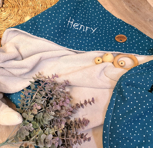 KAPUZENHANDTUCH - BADEPONCHO - Baby - Handtuch - mit Namen - MUSSELIN Tupfen Aqua-Petrol und flauschiger Bamboo Frottee hellgrau