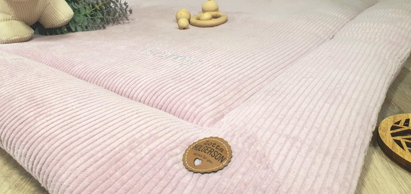 Cord Krabbeldecke Laufstalleinlage Babydecke 3-4cm dick personalisierbar mit Namen - altrosa