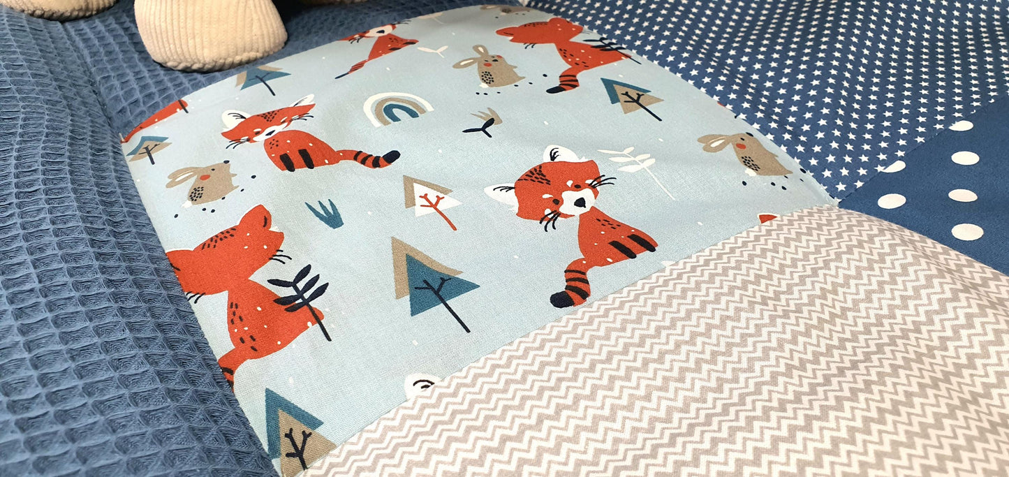 Krabbeldecke - Patchwork - Decke - Babydecke - FUCHS Hase blau/rost/grau - 3-4cm dick - mit Namen / Datum / Uhrzeit / Größe / Gewicht