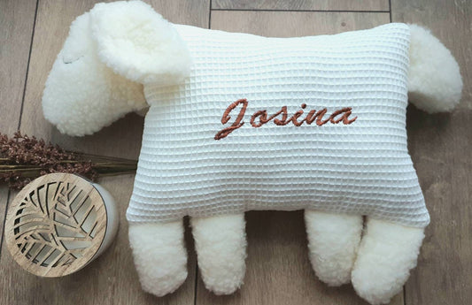 KUSCHELKISSEN SCHAF 'MAJA' - Lieblingskissen - Kuscheltier - Geburtskissen - Kinderkissen mit Namen - Kissen Waffelstoff wollweiß
