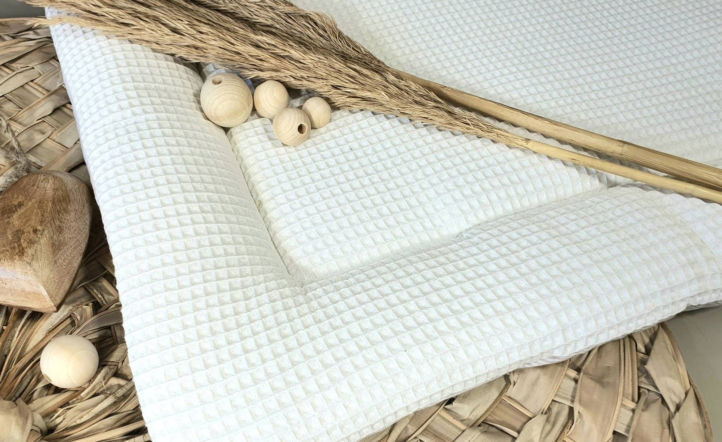 Waffelpique Krabbeldecke Laufstalleinlage Babydecke Spieldecke personalisierbar mit Namen ALTWEISS ECRU