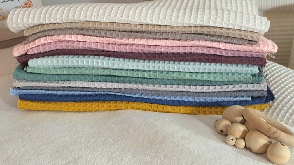 KAPUZENHANDTUCH - BADEPONCHO - Baby - Handtuch - mit Namen - Waffelstoff DUSTYMINT Frottee grau