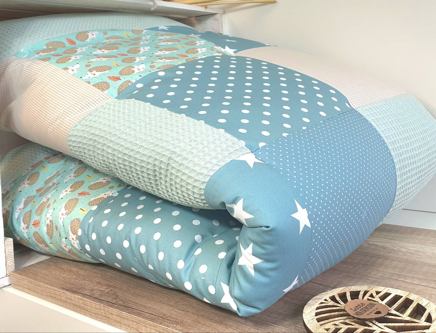 3-4cm dicke Krabbeldecke - Patchwork - Waffelstoff Decke - Babydecke - Anker mint/beige/weiß - mit Namen KLEINER IGEL