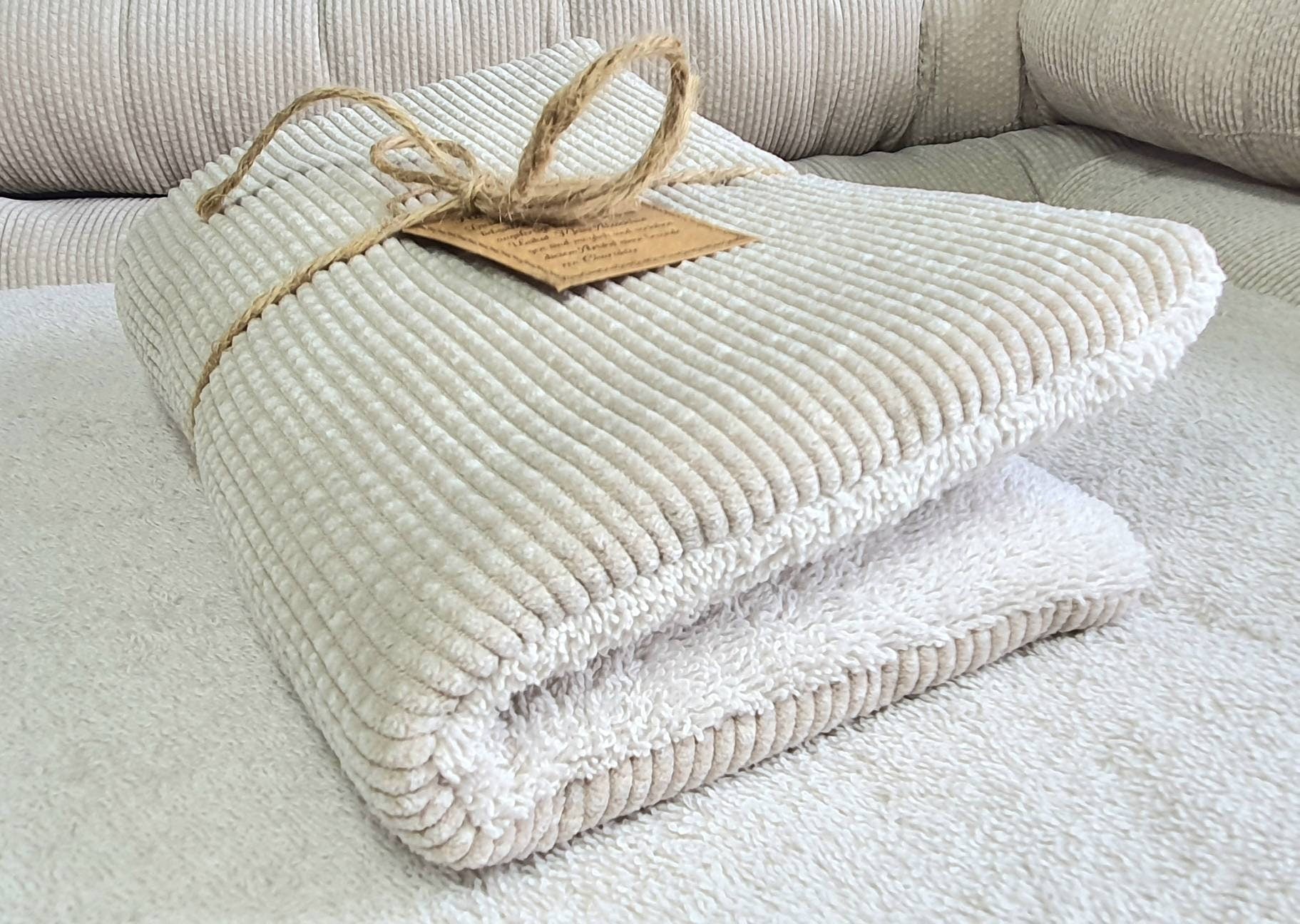 Cord Krabbeldecke Laufstalleinlage Babydecke 3-4cm dick personalisierbar mit Namen - beige sand creme