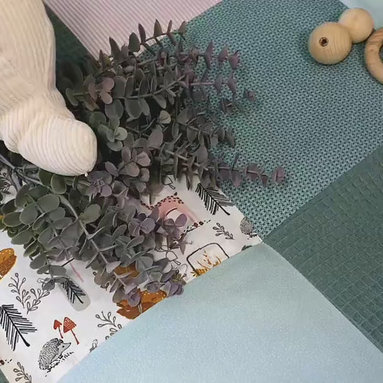 3-4cm dicke Krabbeldecke - Patchwork - Waffelstoff Decke - Babydecke -  mit Namen - WALDTIERE Fuchs Reh Igel - petrol altrosa senf