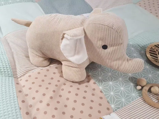 3-4cm dicke Krabbeldecke - Patchwork - Waffelstoff Decke - Babydecke -  mit Namen Autos Tiere Elefant Löwe mint türkis beige