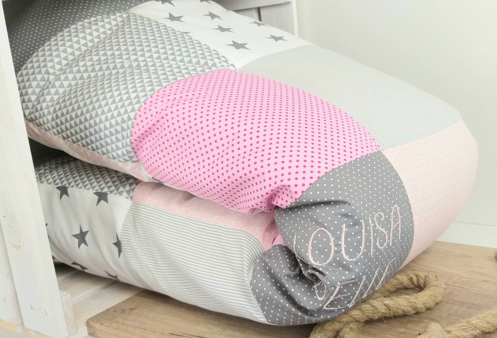 KRABBELDECKE - PATCHWORK - DECKE - Babydecke - Sterne puderrosa/rosa/grau/weiß - personalisierbar mit Namen und Datum