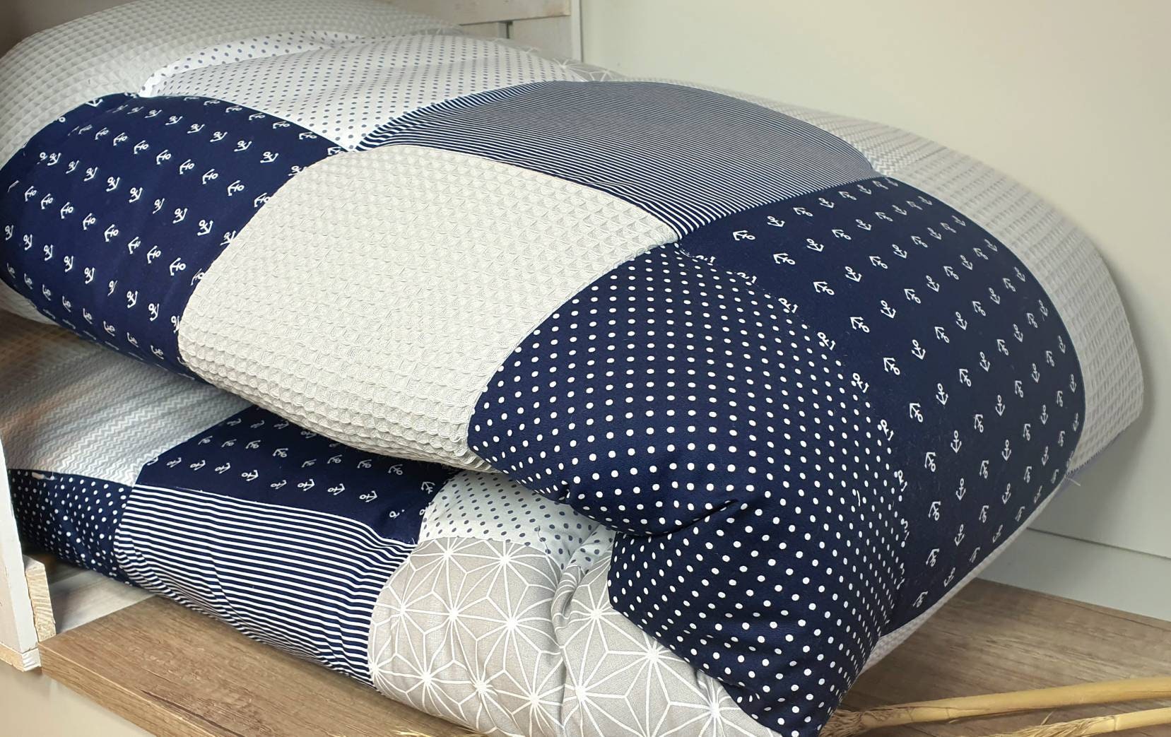 Krabbeldecke - Patchwork - Waffelstoff Decke - Babydecke - Anker dunkelblau/hellgrau/weiß -  mit Namen