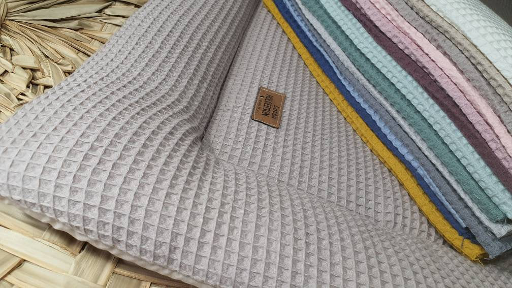 Waffelpique Krabbeldecke Laufstalleinlage Babydecke 3-4cm dick personalisierbar mit Namen TAUPE