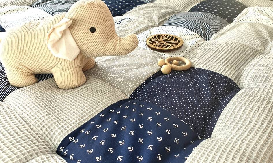 Krabbeldecke - Patchwork - Waffelstoff Decke - Babydecke - Anker dunkelblau/hellgrau/weiß -  mit Namen