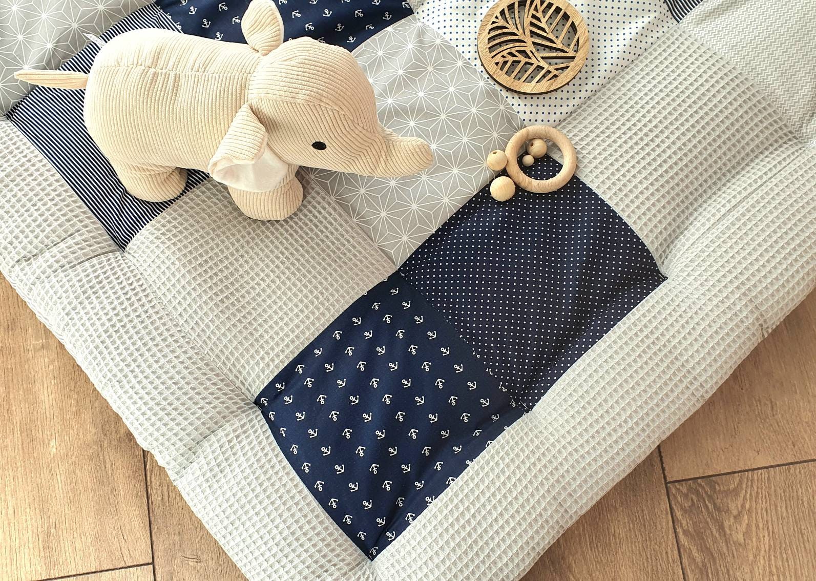 Krabbeldecke - Patchwork - Waffelstoff Decke - Babydecke - Anker dunkelblau/hellgrau/weiß -  mit Namen
